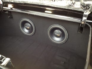 classic-car-stereos-22